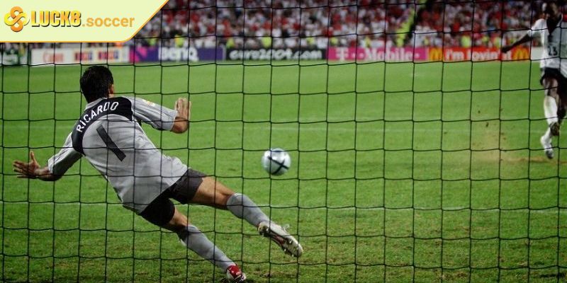 Penalty LUCK8 Là Gì? Toàn Tập Kiến Thức Về Cú Đá Phạt Đền 1 Penalty LUCK8 là gì?